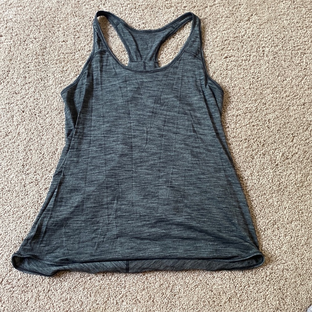 Grey heathered lulu tank size 8